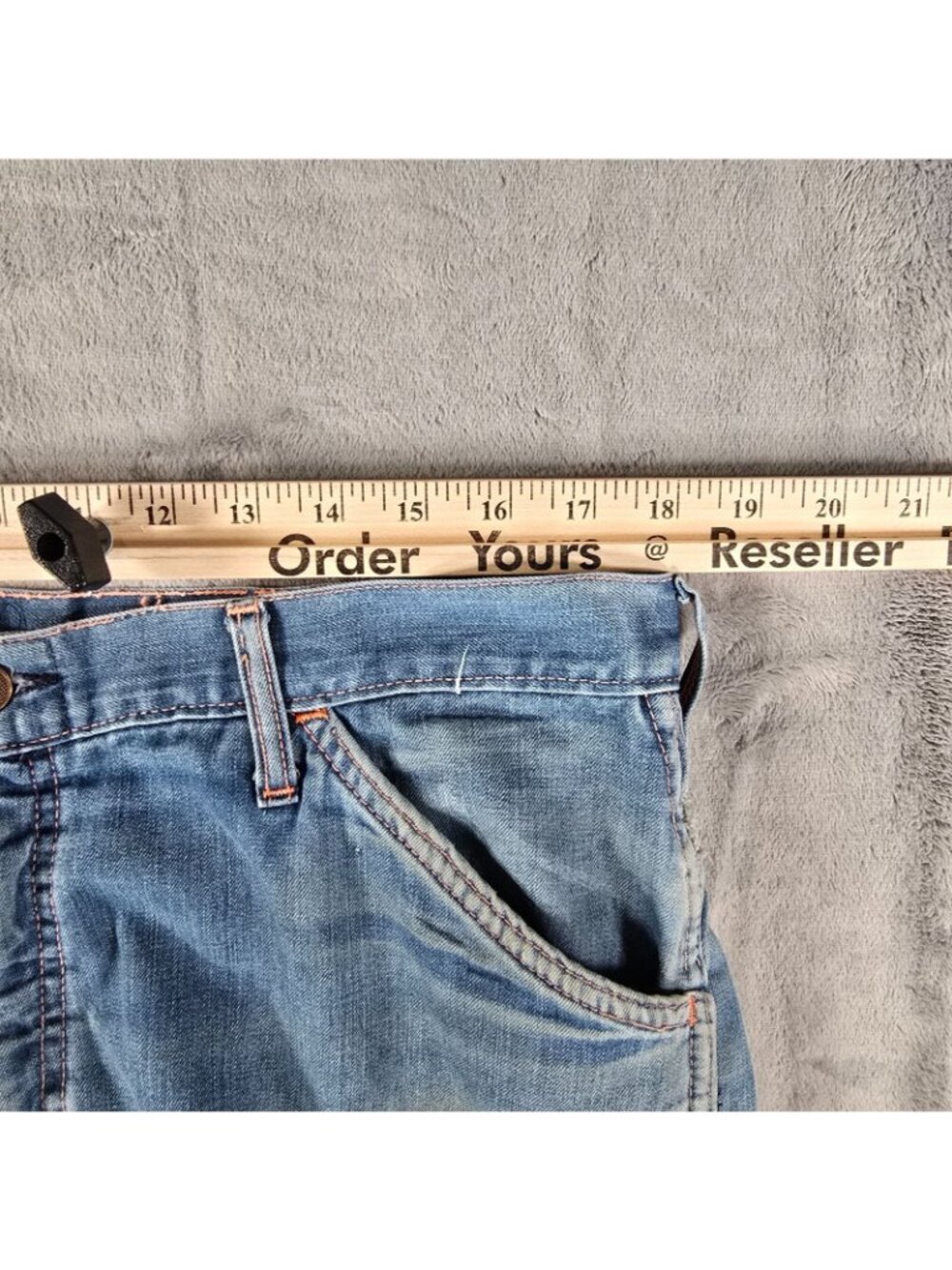 Thrashed Vintage 1970s Scovill Zipper Lined European Carpenter Jeans (36x32) - Picture 10 of 13